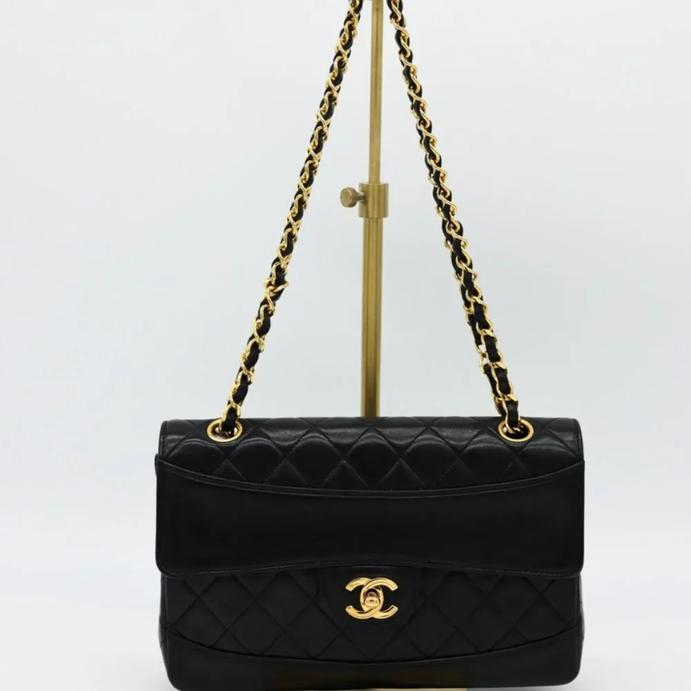 Chanel Matelasse CC Quilted Lambskin Flap Bag with Wallet‎